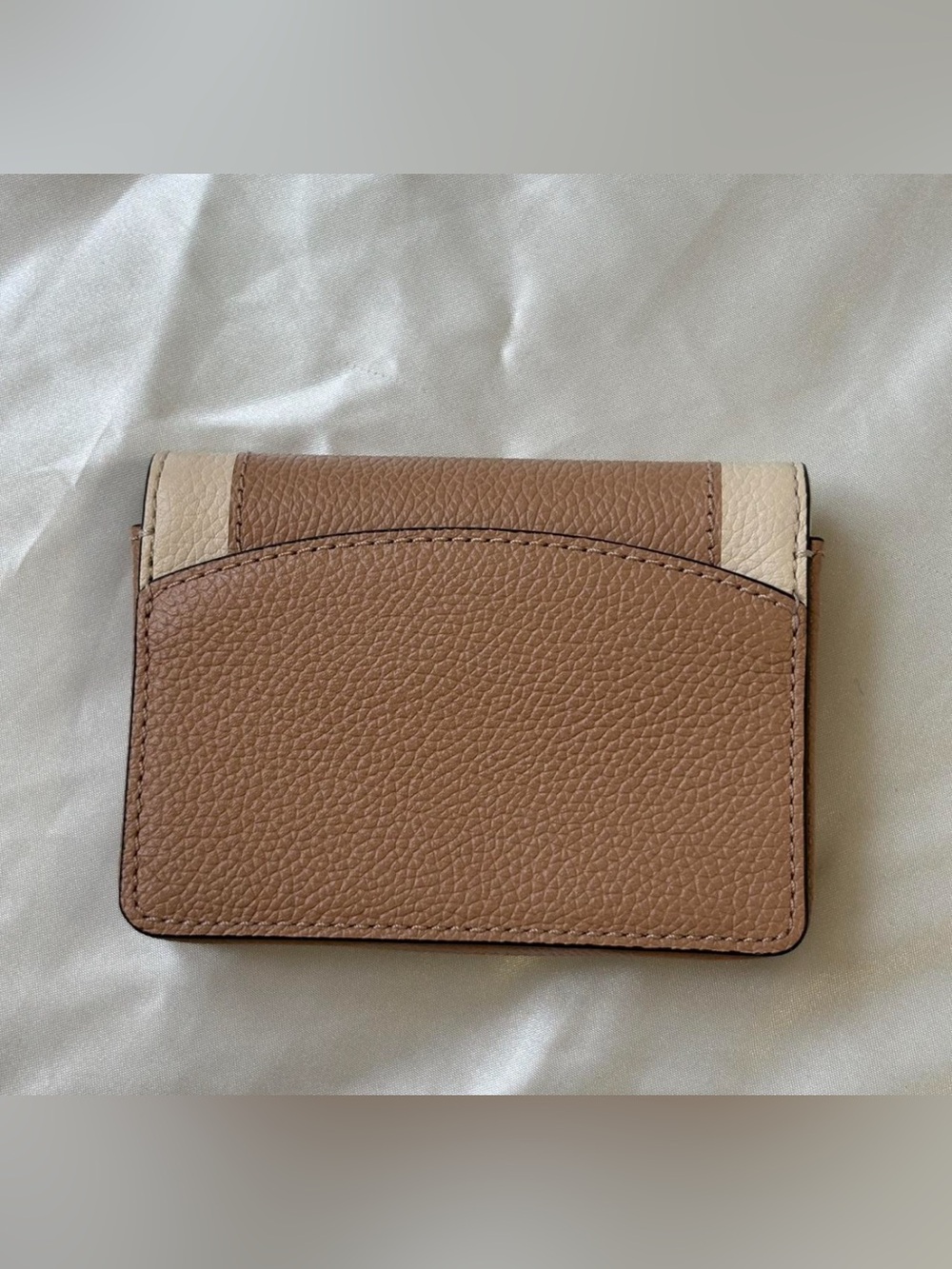 kate spade Two-Tone Pebbled Leather Bifold Wallet - Brown & Cream - Picture 3 of 3